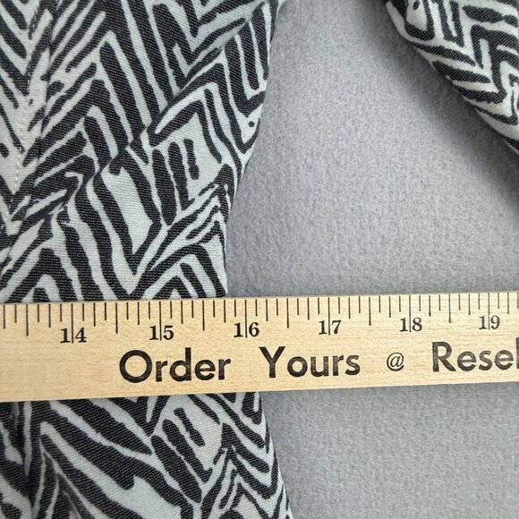 CAbi Women's Small Zigzag Ponte Ponte Coat Blazer Boho Classic Chic Career Fall - Picture 10 of 15